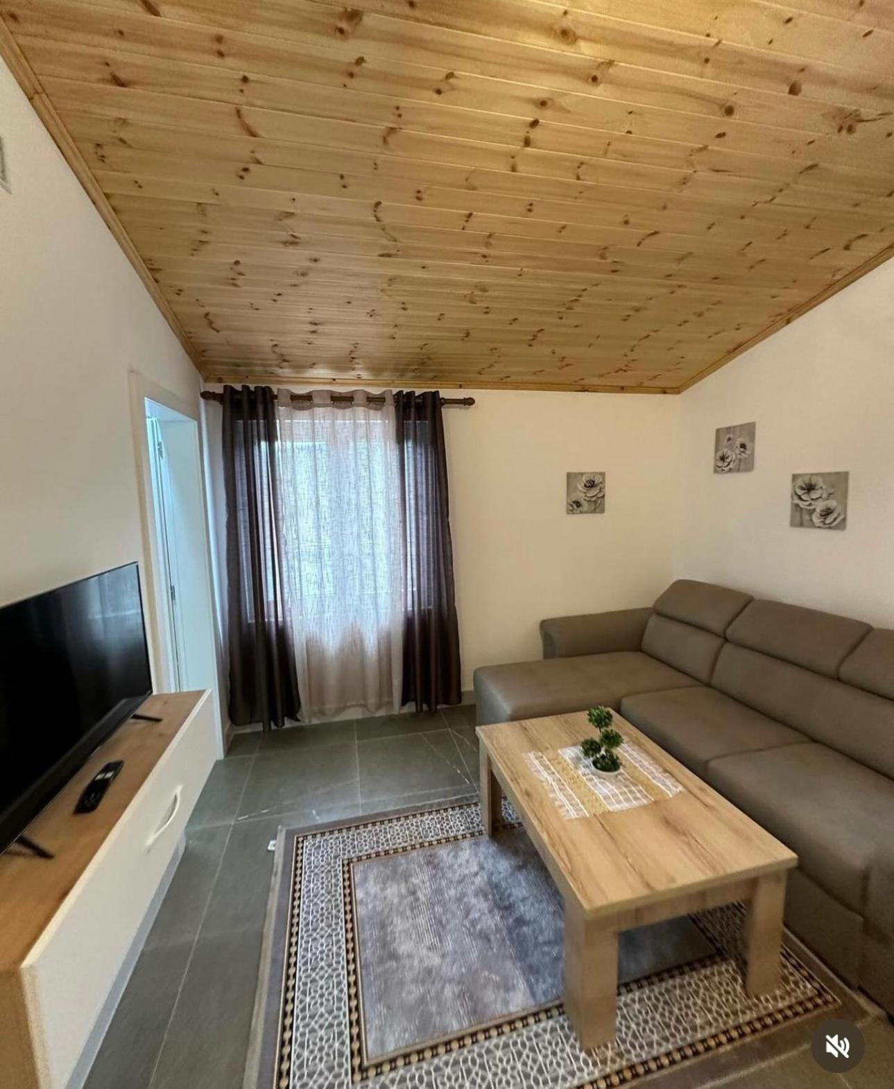 Qyteza Guest House & Camping Shkodër 外观 照片